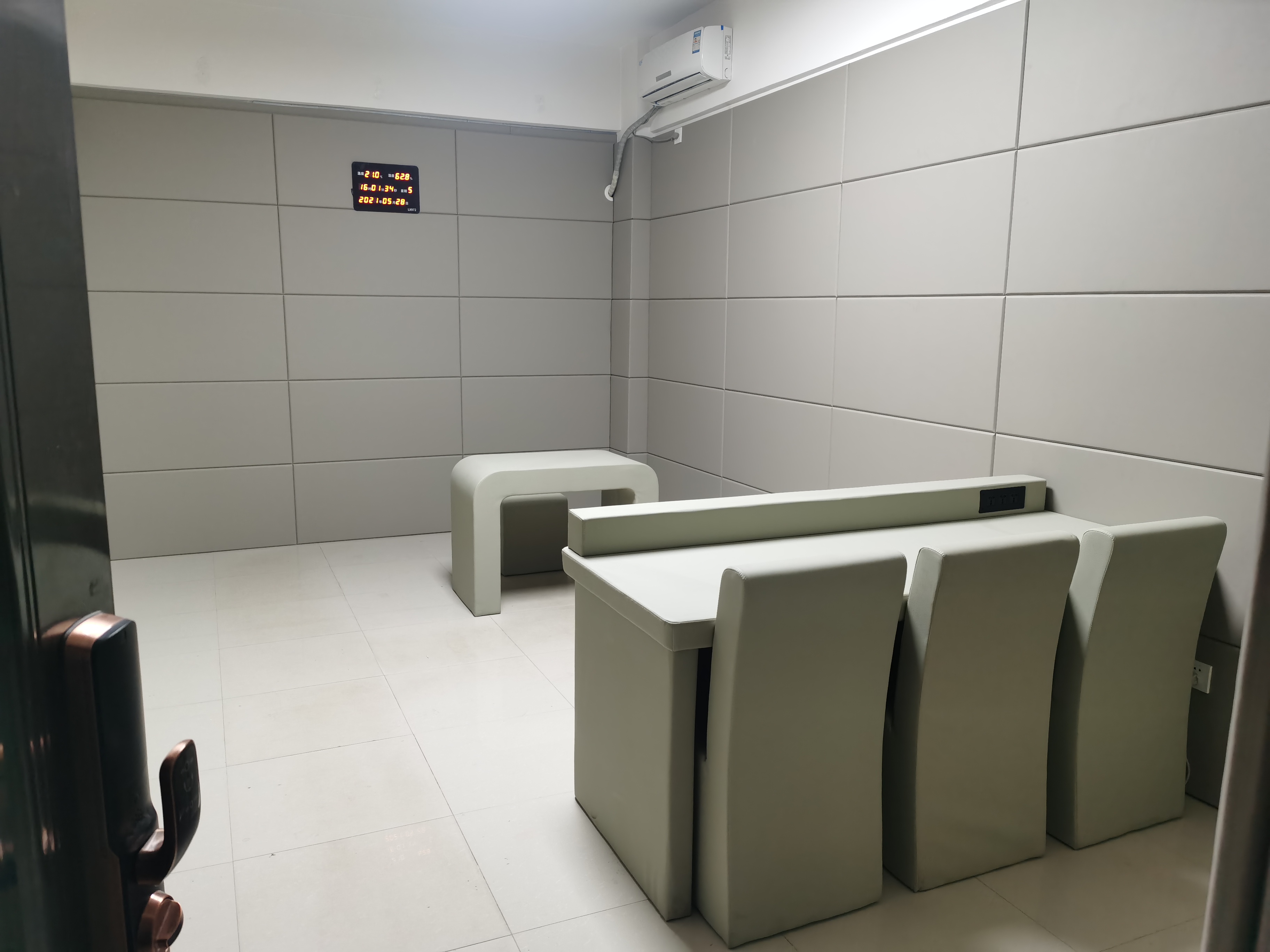 公安防火防撞軟包